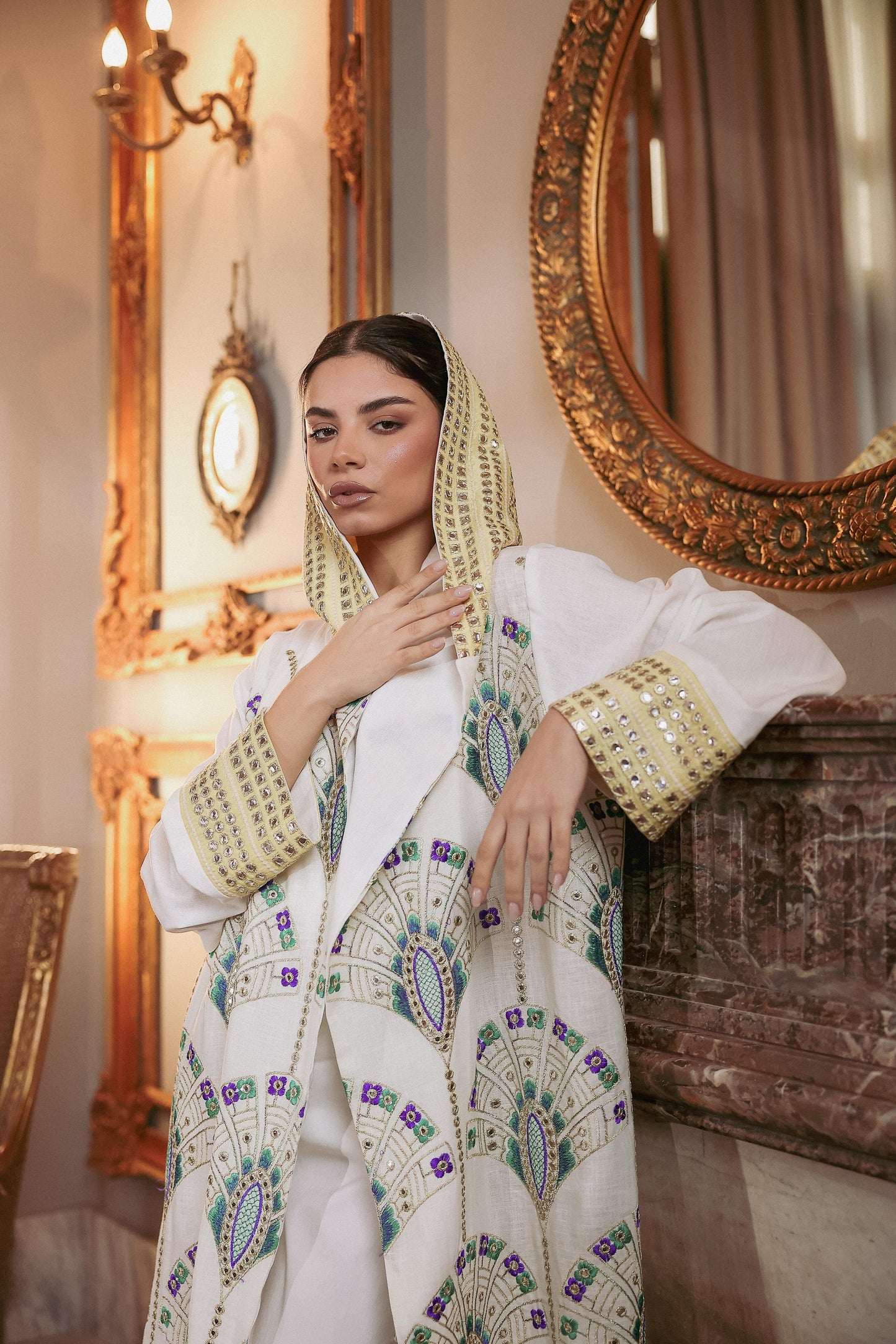 Lotus embrace kaftan