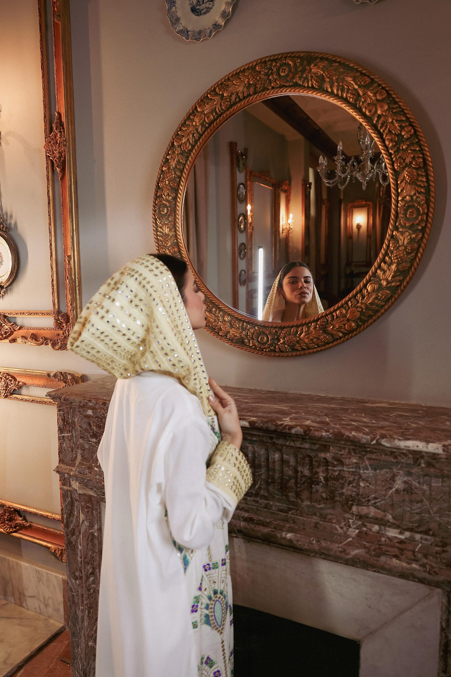 Lotus embrace kaftan