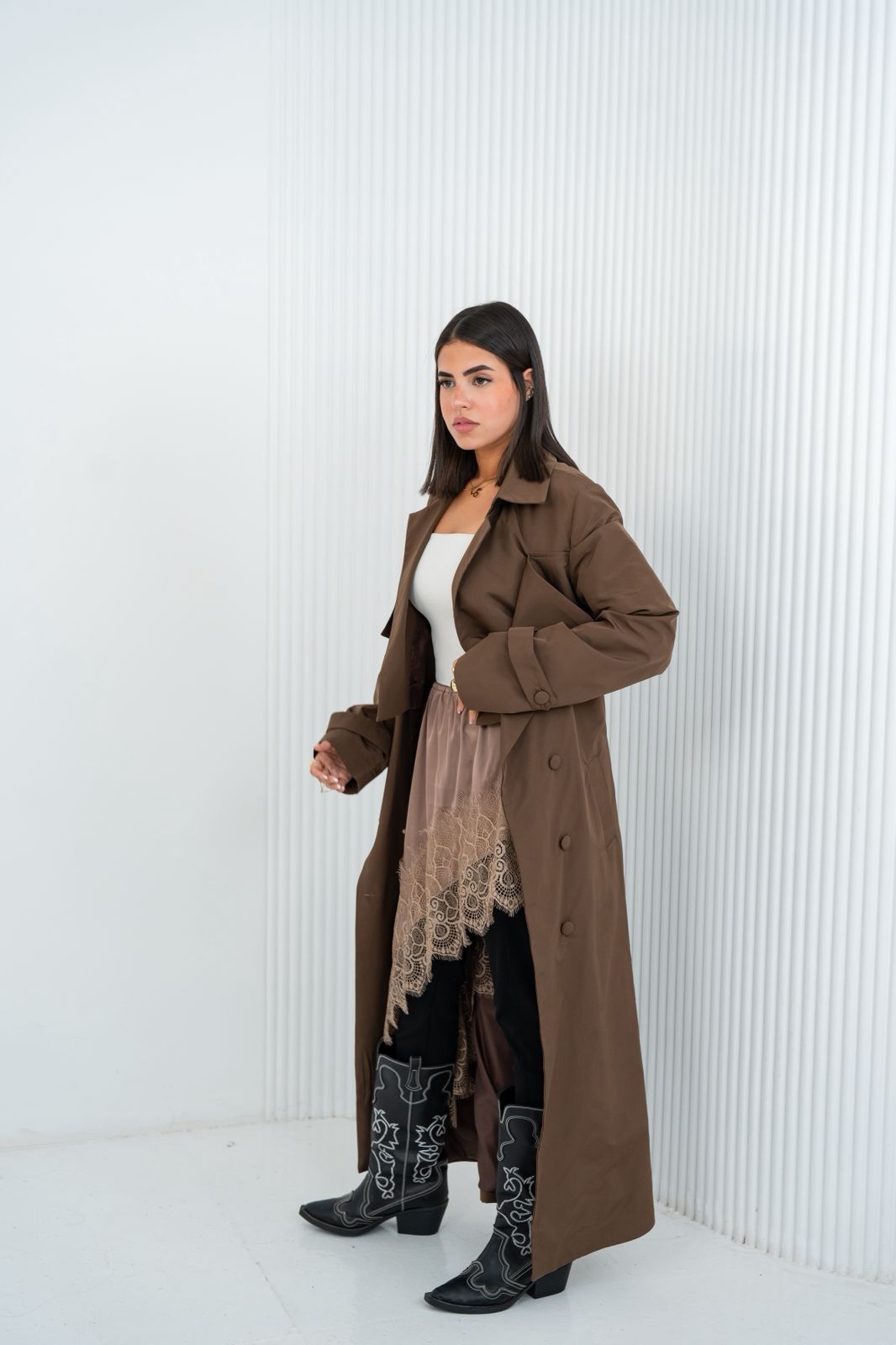 Diva Trench Coat in Brown