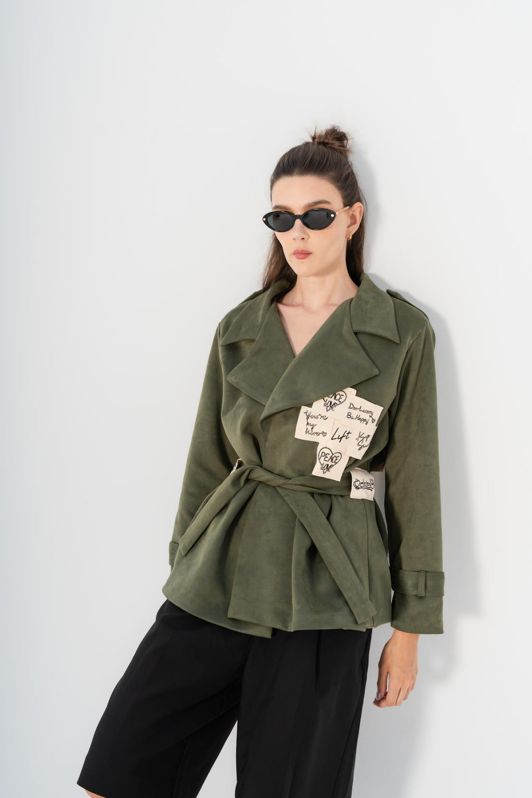 Olive sticky notes suede coat