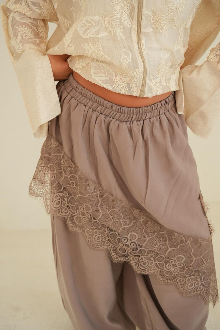 Caffe lace flow pants