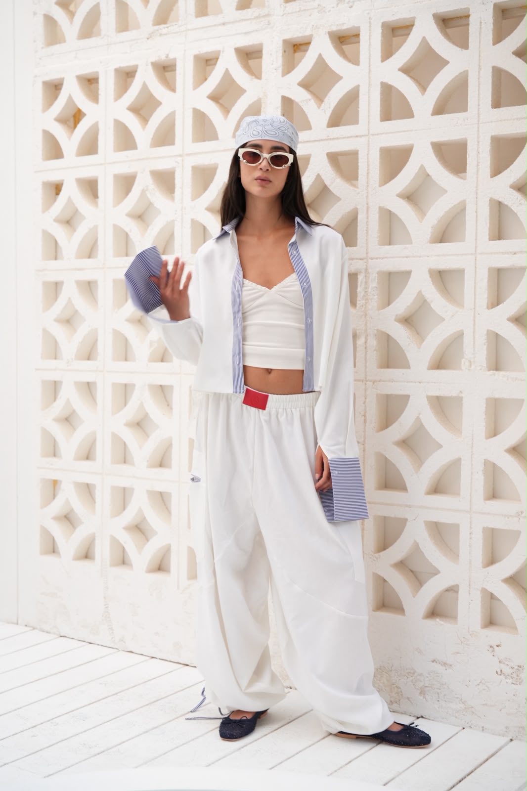 White Reviera set