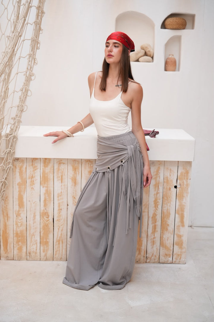 Grey Luna panta