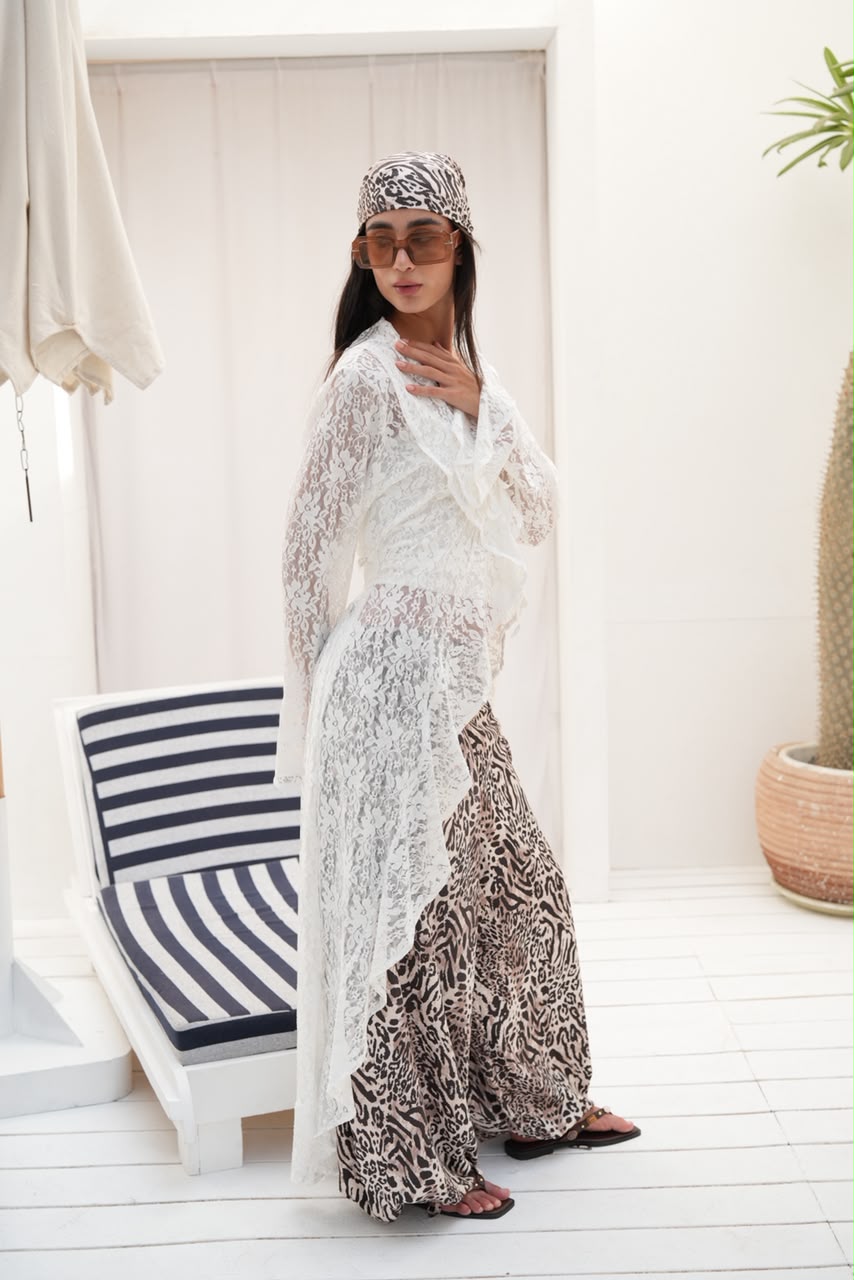 White sunveil cardigan