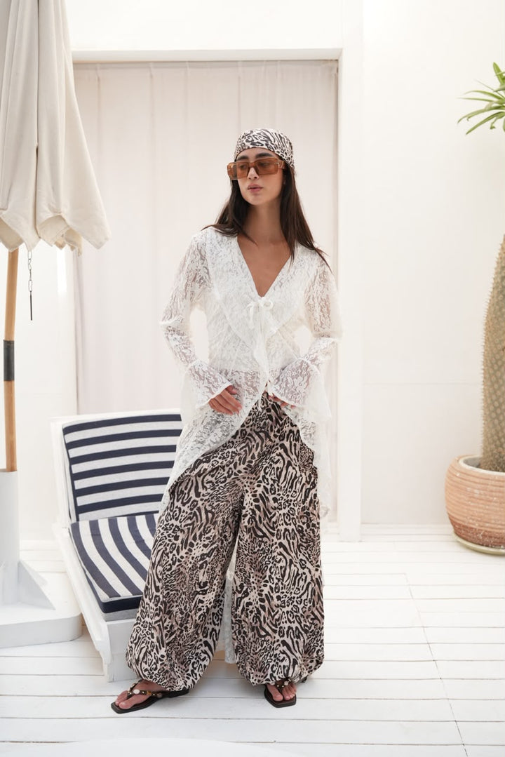 White sunveil cardigan