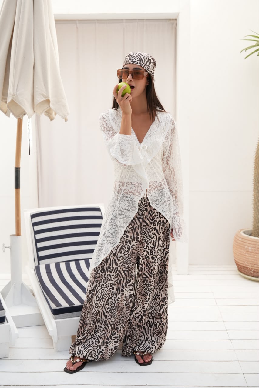 White sunveil cardigan