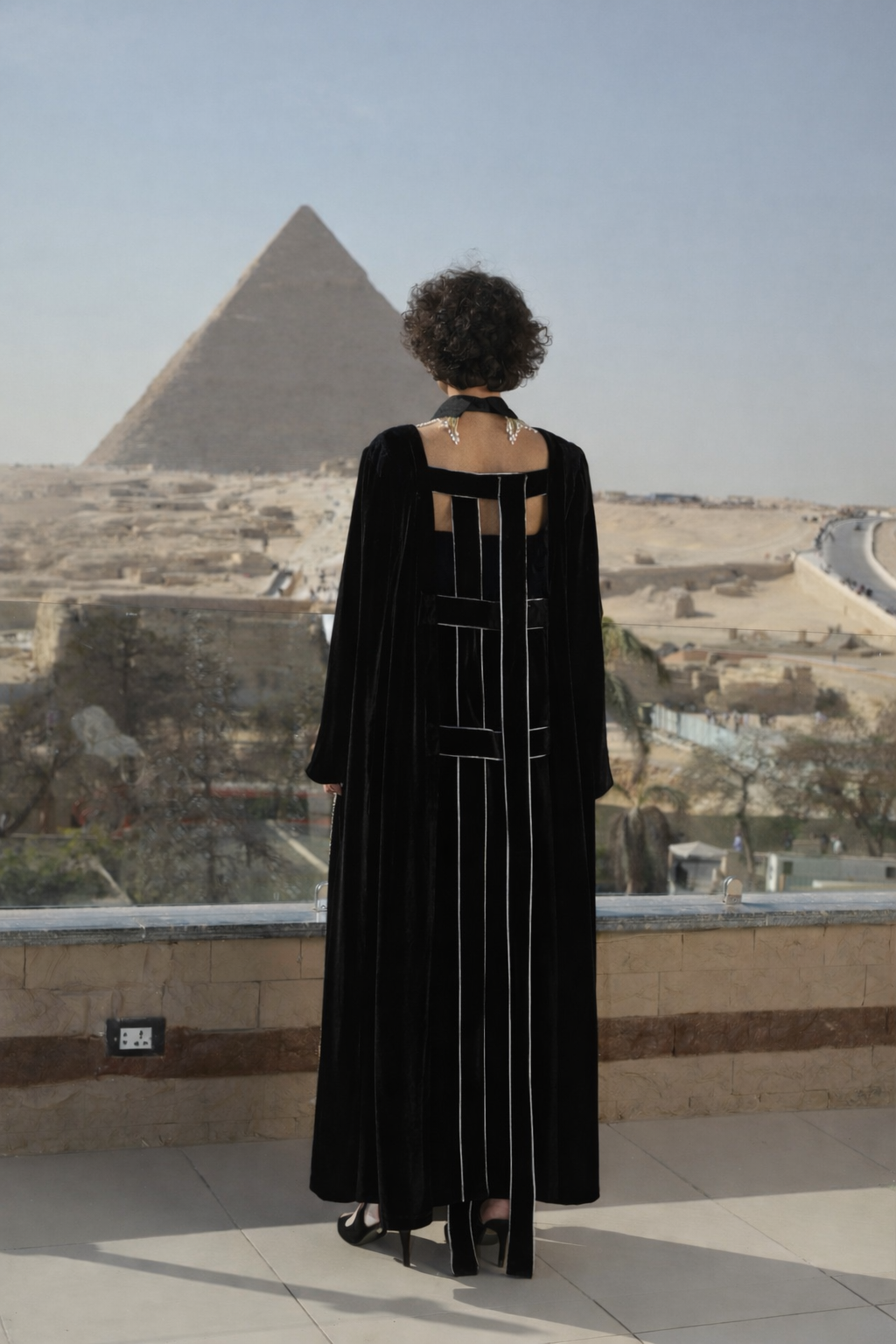 New Edition ablique kaftan with back stripes